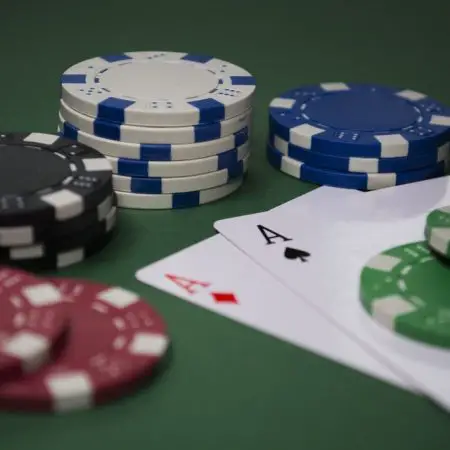 How To Play Blackjack For Beginners
